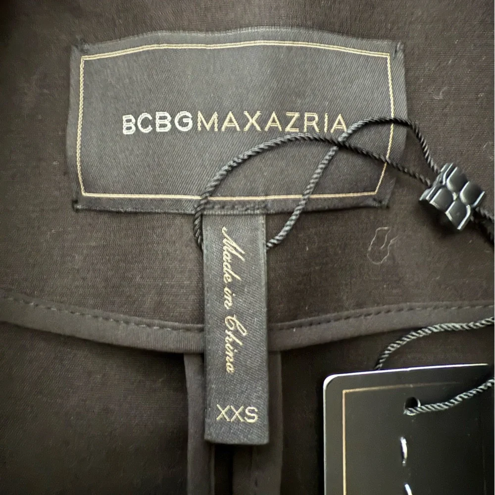NWT BCBG MAXAZRIA Convertible Zip Jacket Black XXS